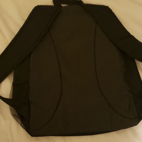 Backpack - Picture 4 of 4